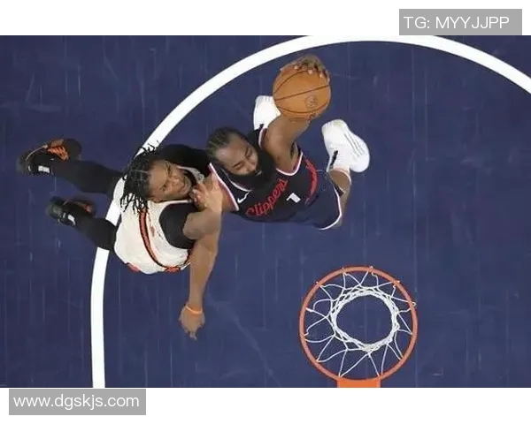 2013年火箭对阵雷霆哈登狂砍46分精彩比赛录像回顾