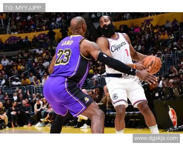 2012年1月26日湖人与快船的精彩对决回顾与赛后分析 2012年1月26日湖人与快船的精彩对决回顾与赛后分析